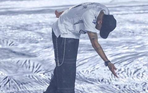 开云-关于内马尔迎来三赛季出色发挥，曼联观众热烈欢呼！的信息